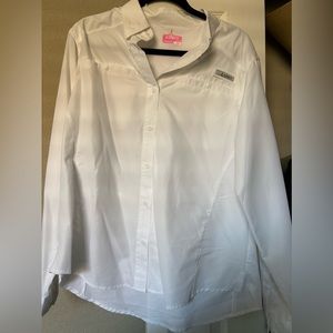Women’s boating/sailing sun shirt. 40 spf